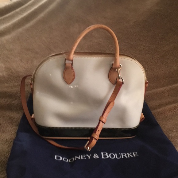 Dooney and Bourke satchel - Picture 3 of 8